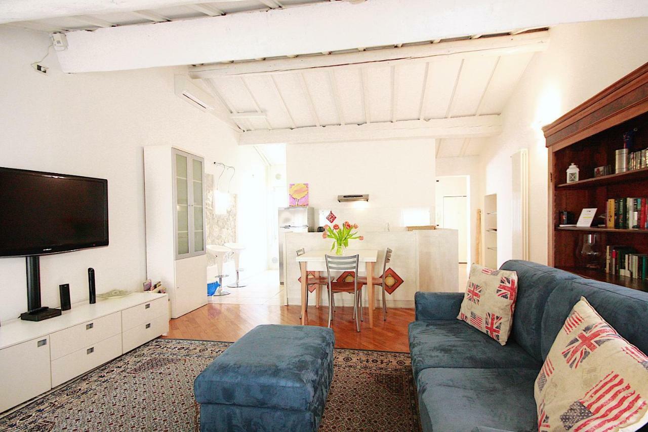 Bianco Apartment Verona Buitenkant foto