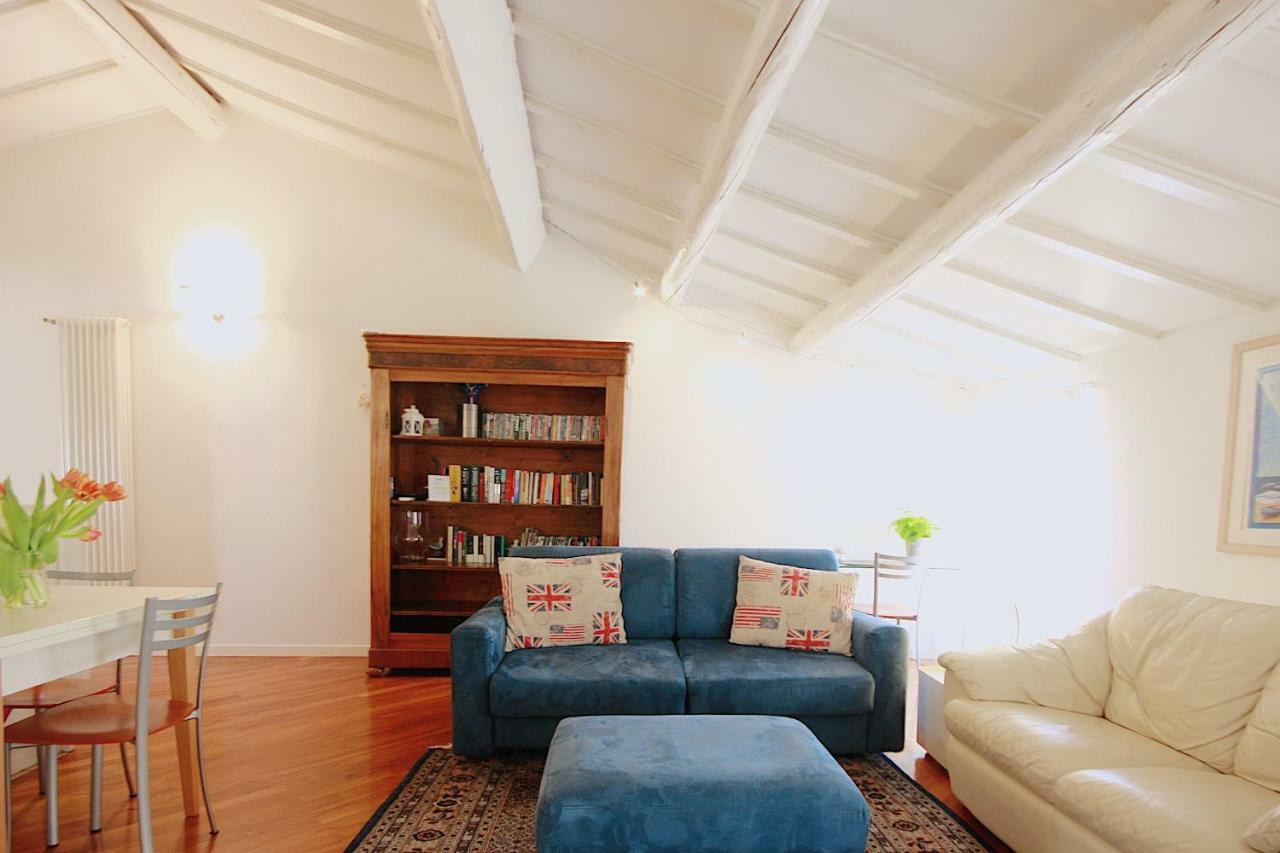 Bianco Apartment Verona Buitenkant foto